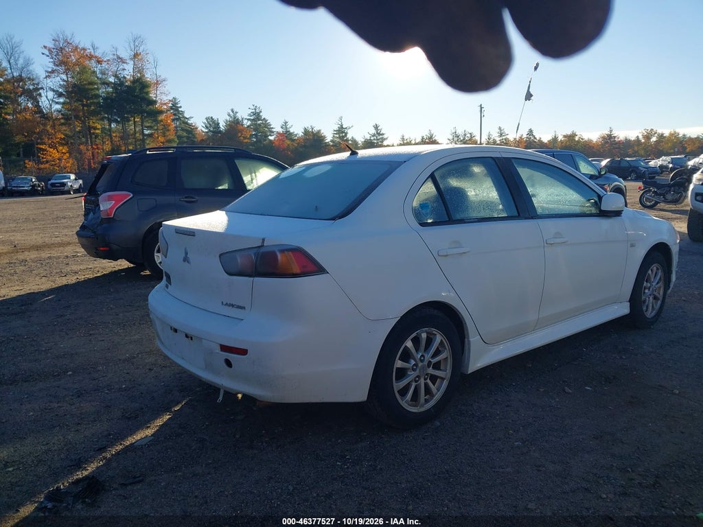 2012 Mitsubishi Lancer SE photo 4
