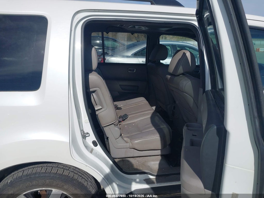 2012 Honda Pilot Touring photo 8