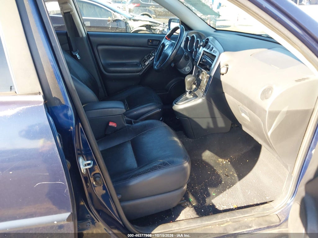 2005 Pontiac Vibe photo 5