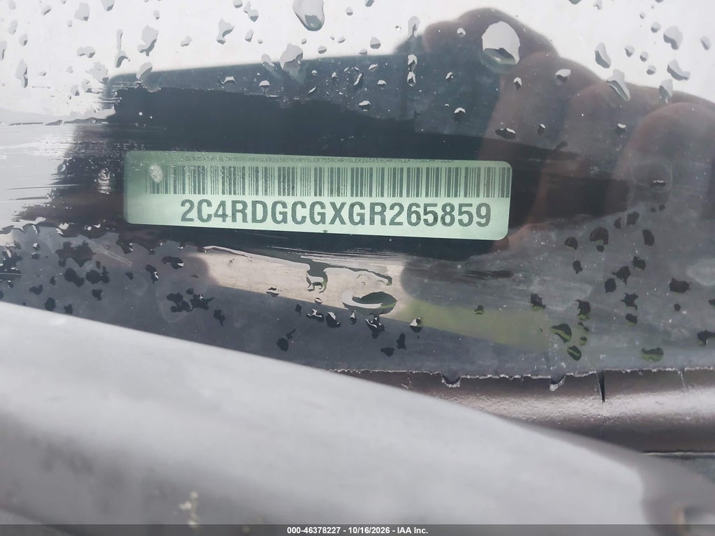 2016 Dodge Grand Caravan SXT photo 9