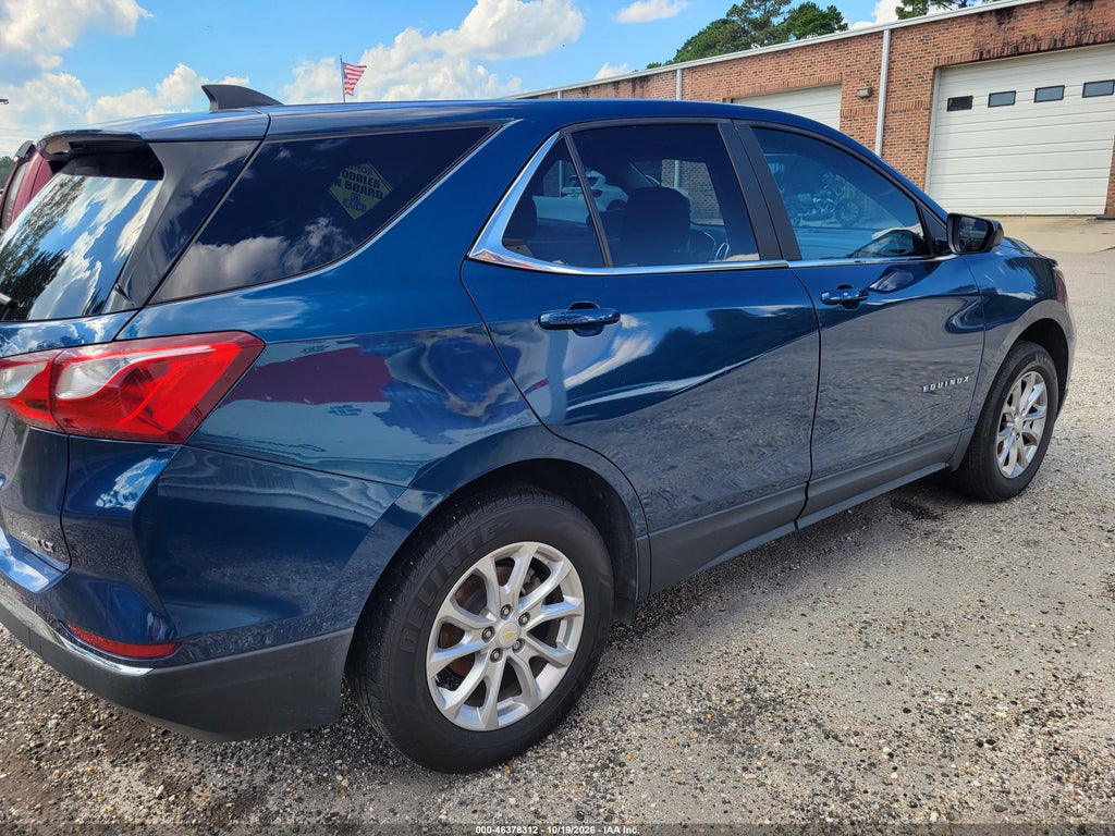 2021 Chevrolet Equinox AWD LT photo 4