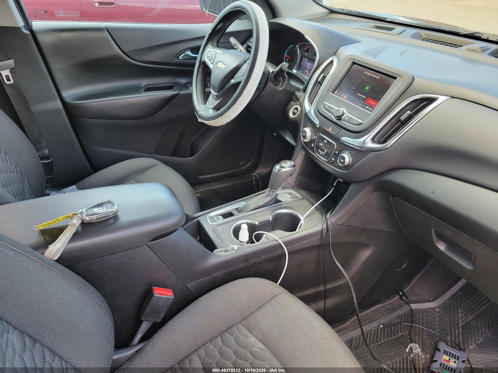 2021 Chevrolet Equinox AWD LT photo 5