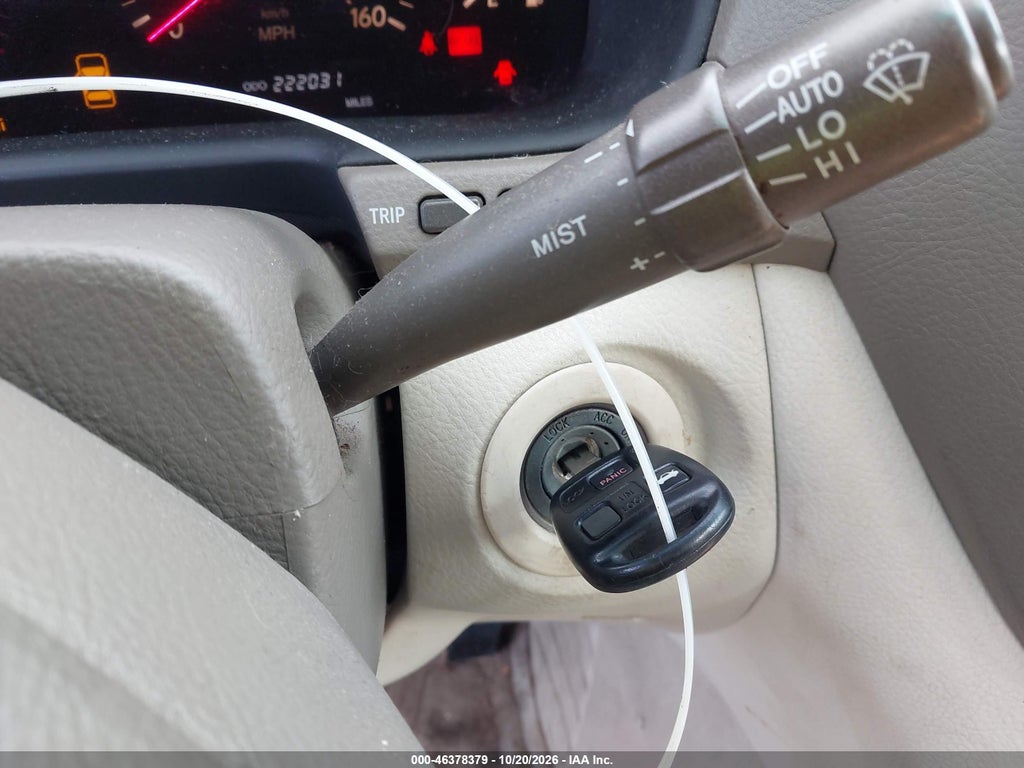 2001 Lexus LS 430 photo 11