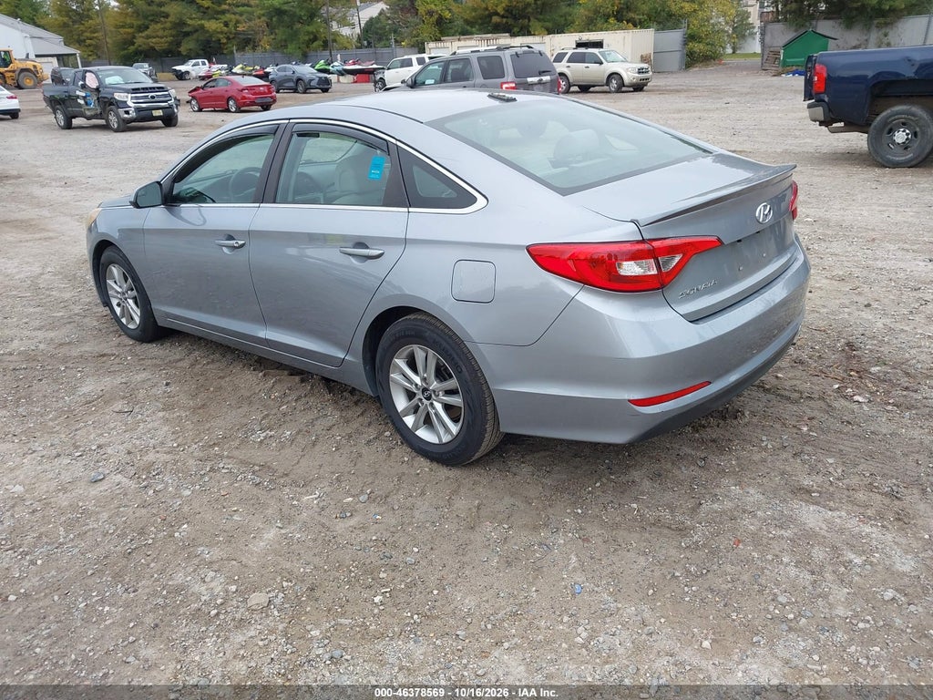 2017 Hyundai Sonata SE photo 3