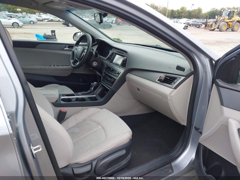 2017 Hyundai Sonata SE photo 5