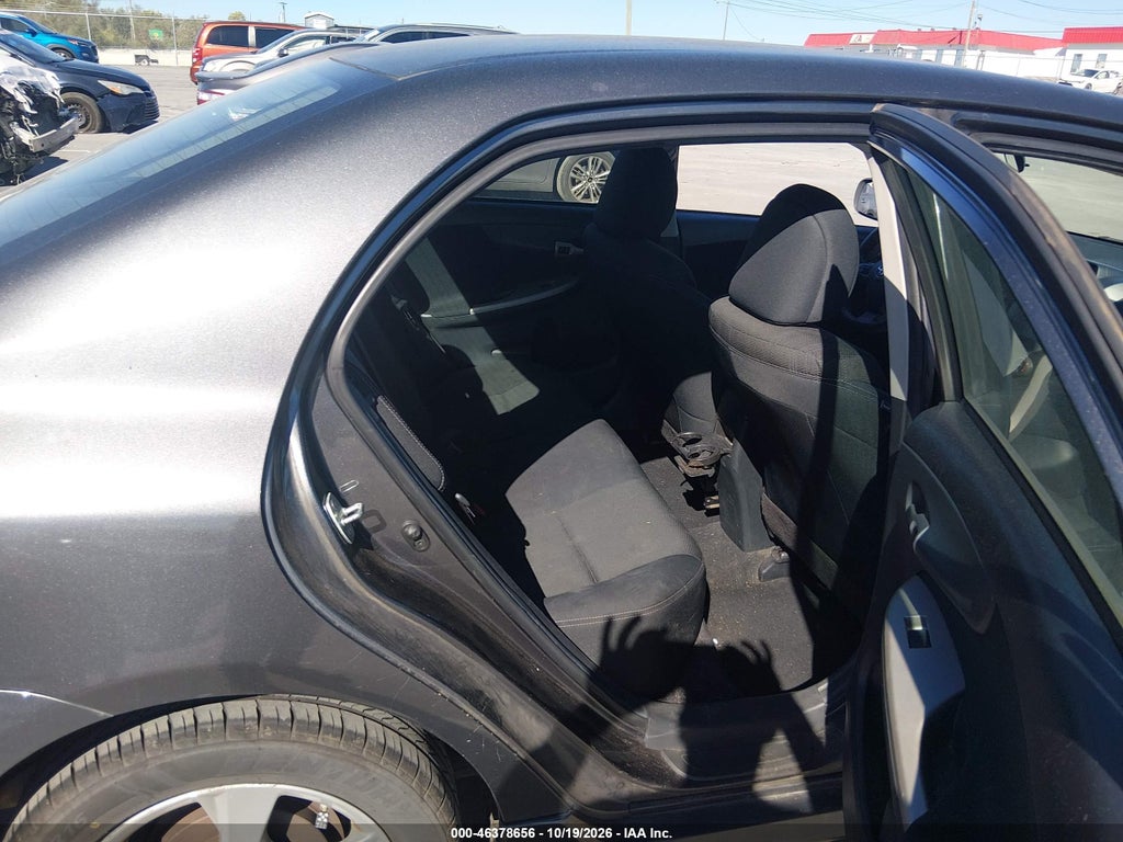 2013 Toyota Corolla S photo 8