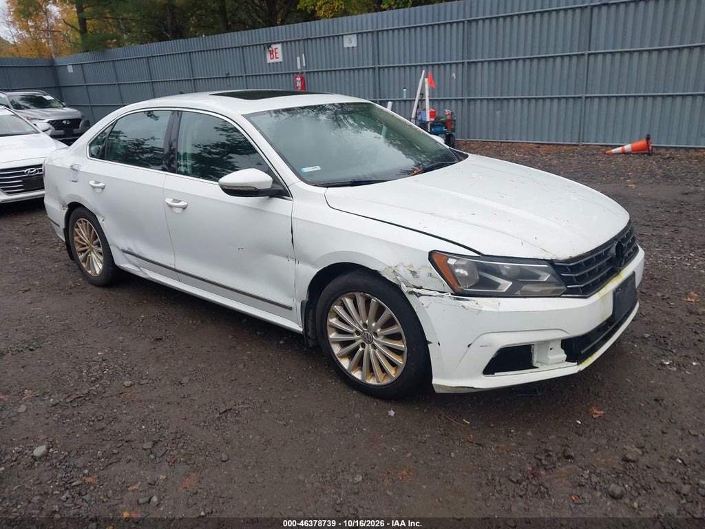 2017 Volkswagen Passat 1.8T SE photo 1