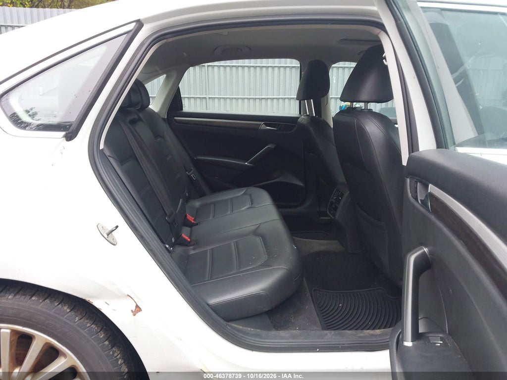 2017 Volkswagen Passat 1.8T SE photo 8