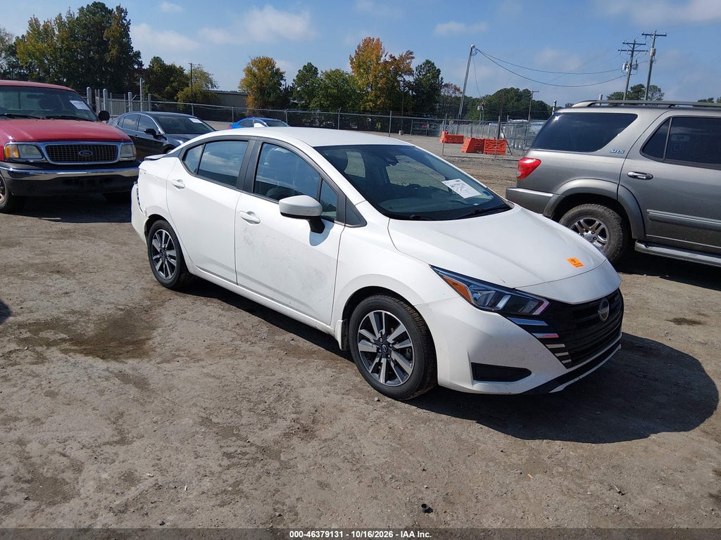 2024 Nissan Versa 1.6 SV photo 1
