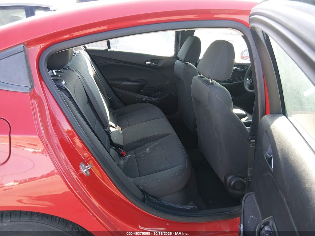 2018 Chevrolet Cruze LS Auto photo 8