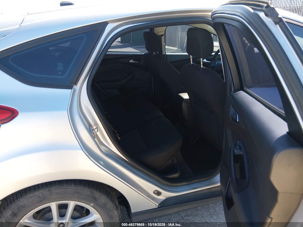 2018 Ford Focus SE photo 8