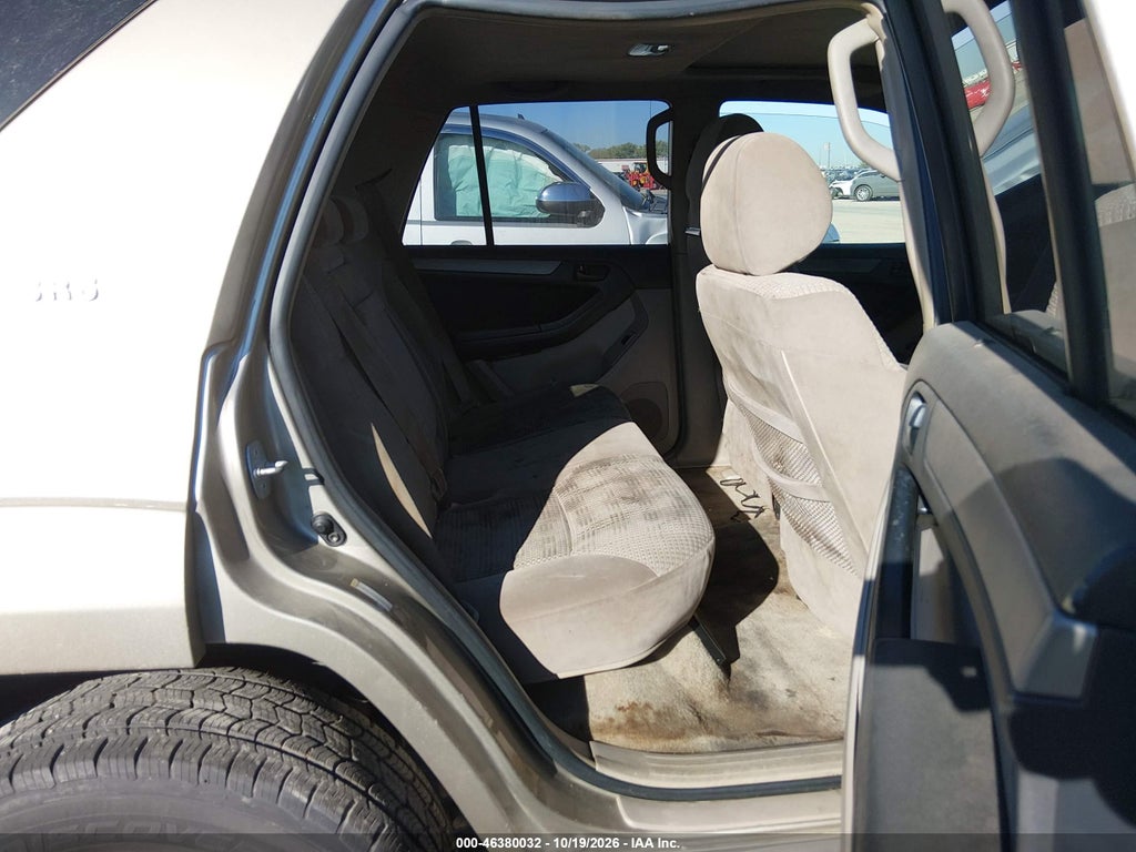 2005 Toyota 4RUNNER SR5 V6 photo 8