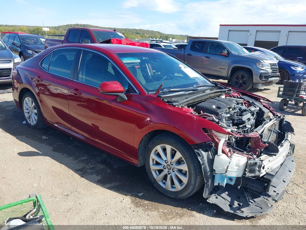 TOYOTA CAMRY 2020