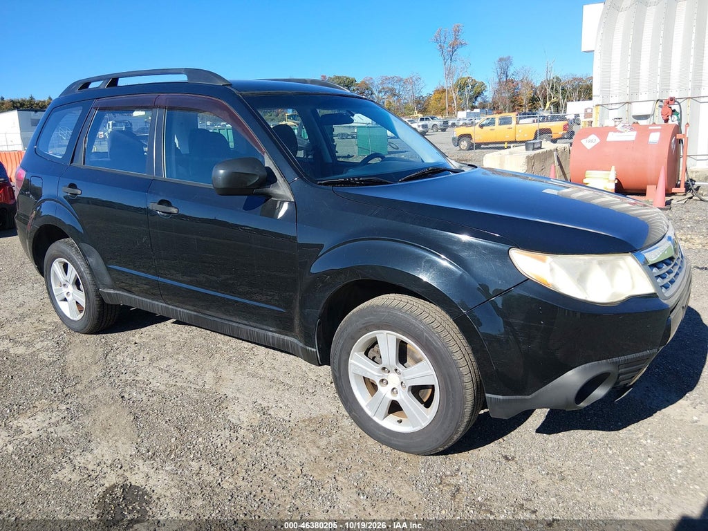 2011 Subaru Forester 2.5X photo 1
