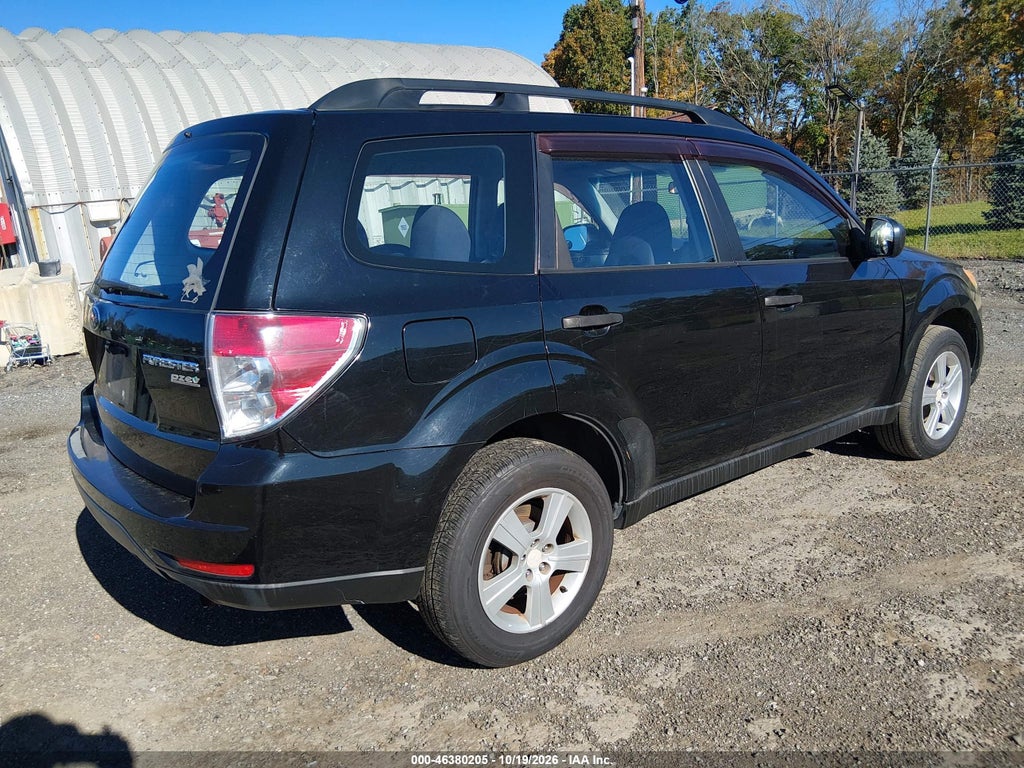 2011 Subaru Forester 2.5X photo 4