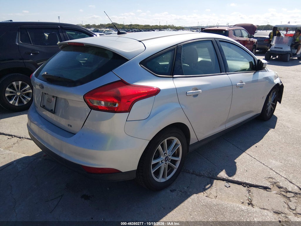 2018 Ford Focus SE photo 4