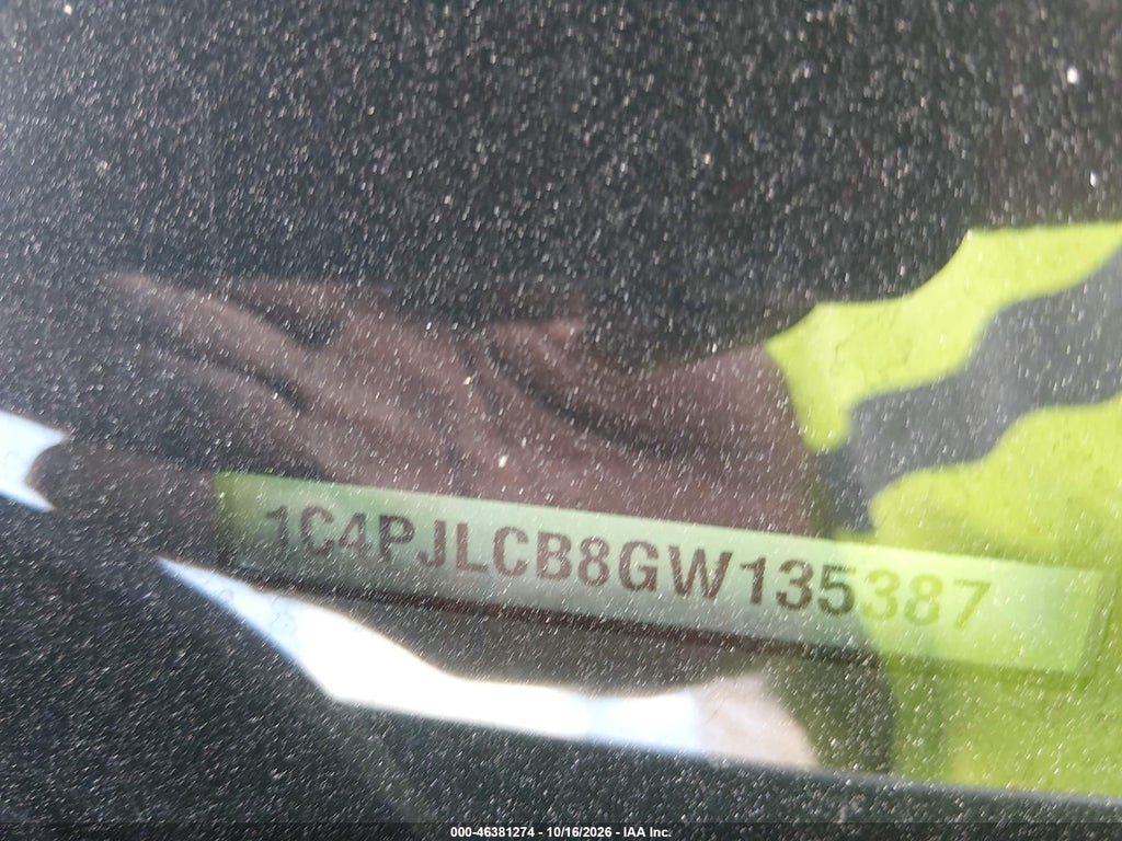 2016 Jeep Cherokee Latitude photo 9