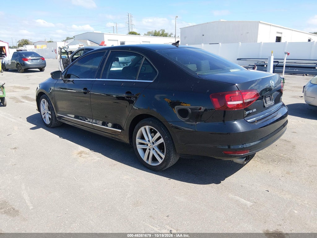 2017 Volkswagen Jetta 1.8T SEL/1.8T SEL Premium photo 3