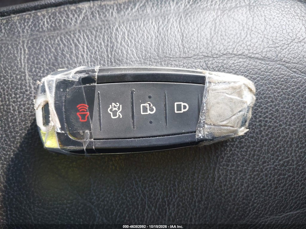 2013 Lincoln MKX photo 11