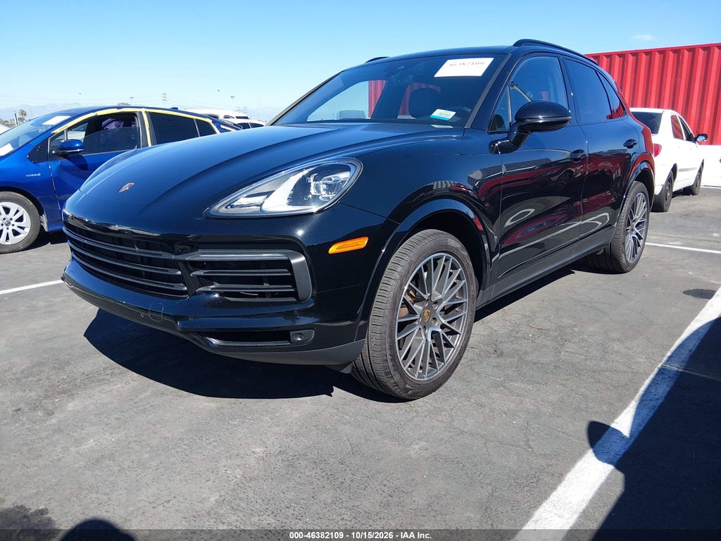 2019 Porsche Cayenne photo 2