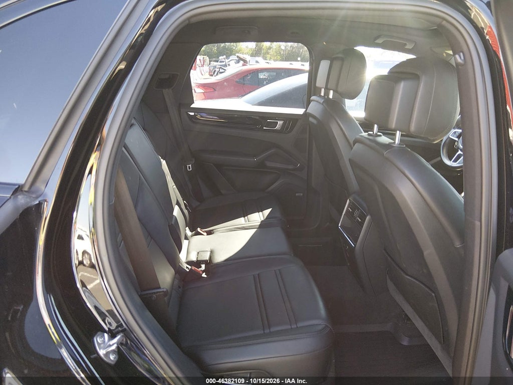 2019 Porsche Cayenne photo 8