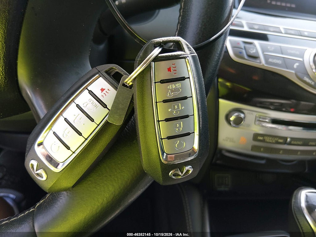 2020 Infiniti QX60 Luxe photo 11
