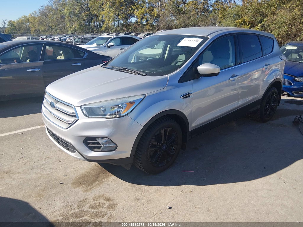 2017 Ford Escape SE photo 2