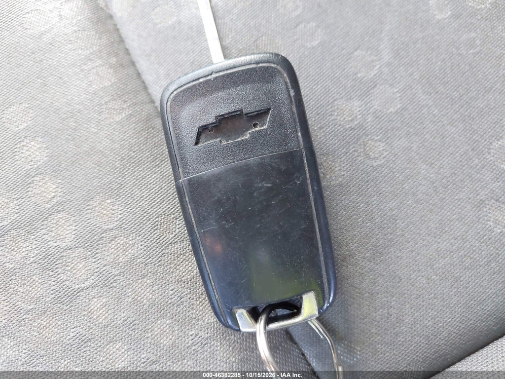 2013 Chevrolet Sonic LS Auto photo 11
