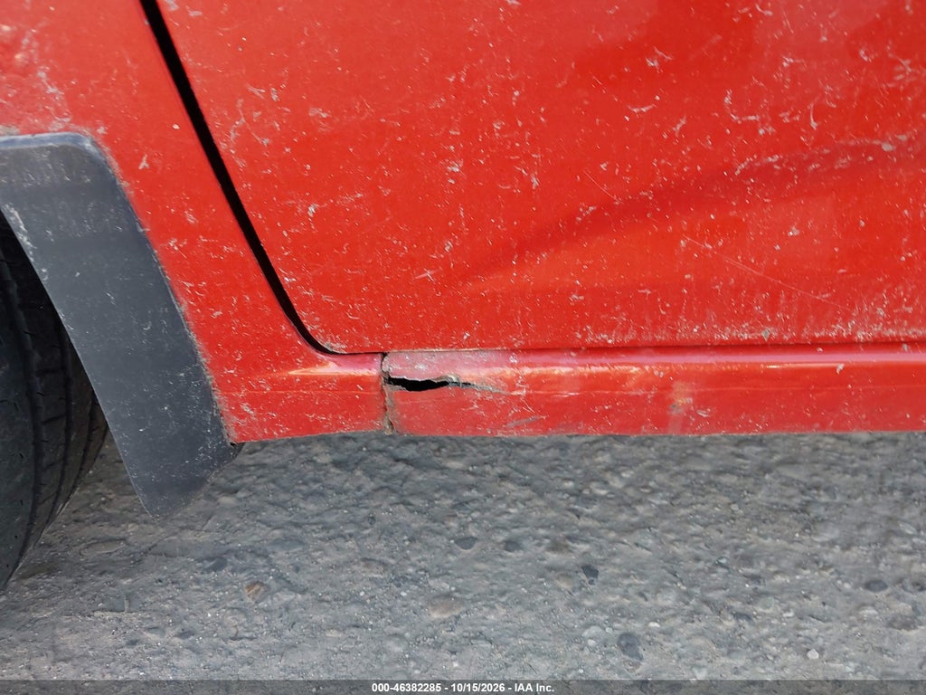 2013 Chevrolet Sonic LS Auto photo 6