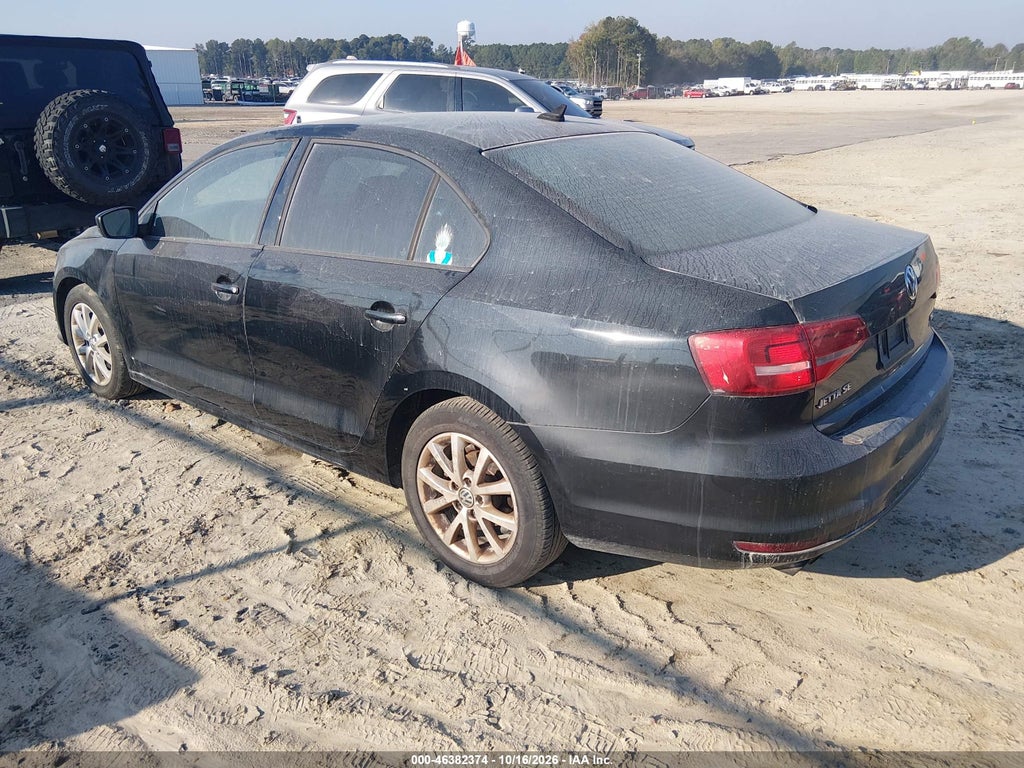 2015 Volkswagen Jetta 1.8T SE photo 3