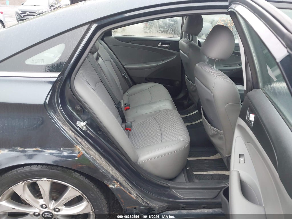 2013 Hyundai Sonata SE photo 8