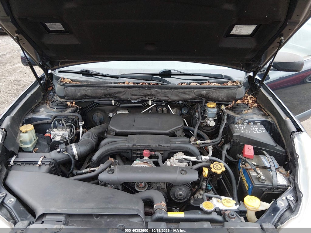 2012 Subaru Outback 2.5I Limited photo 10