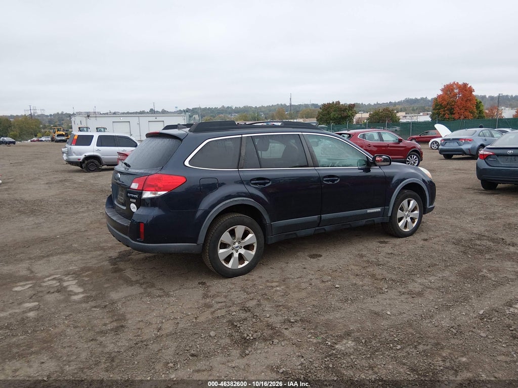 2012 Subaru Outback 2.5I Limited photo 4