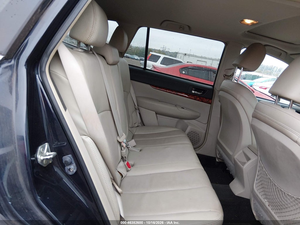 2012 Subaru Outback 2.5I Limited photo 8