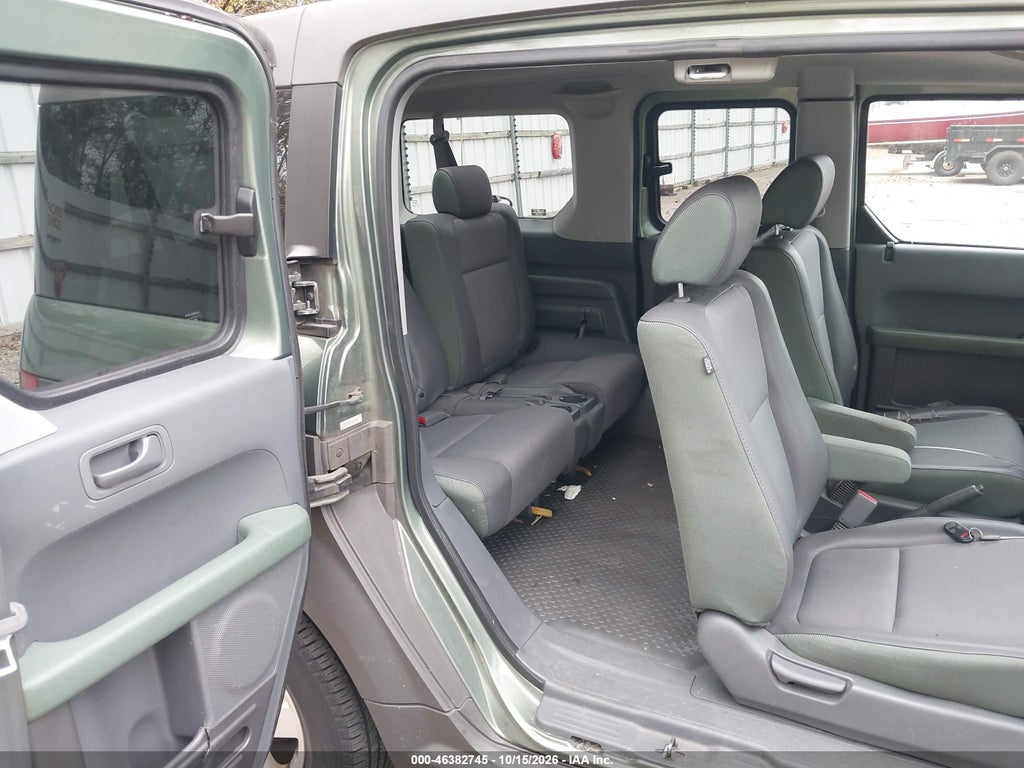 2005 Honda Element EX photo 8