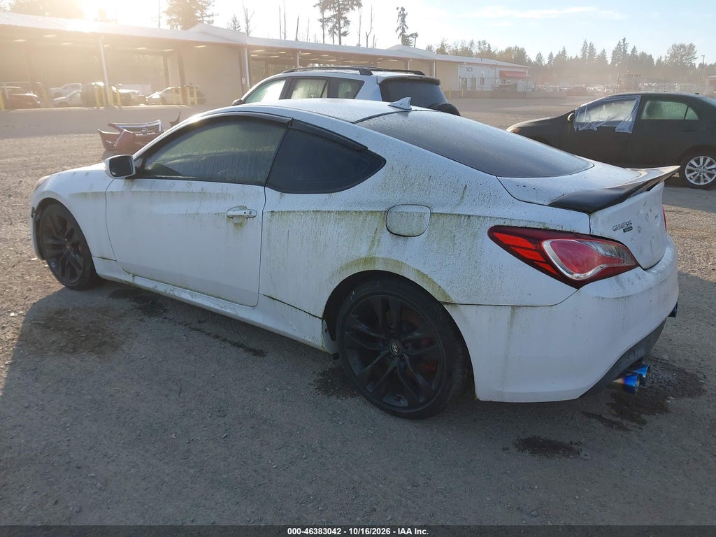 2015 Hyundai Genesis 3.8 R-Spec photo 3