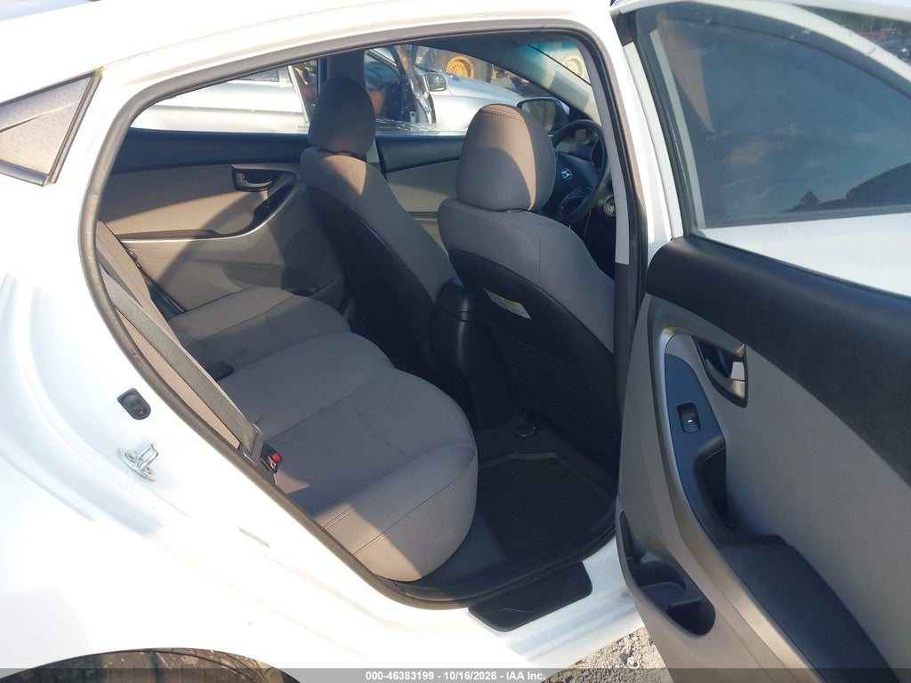 2016 Hyundai Elantra SE photo 8