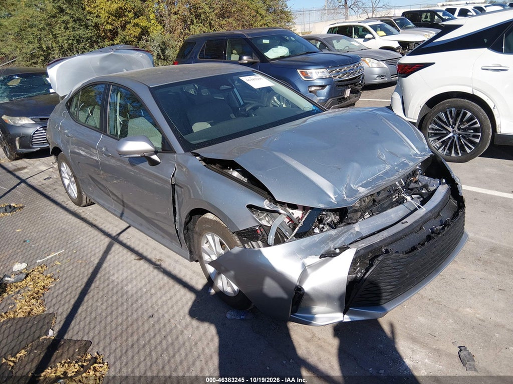 TOYOTA CAMRY 2026
