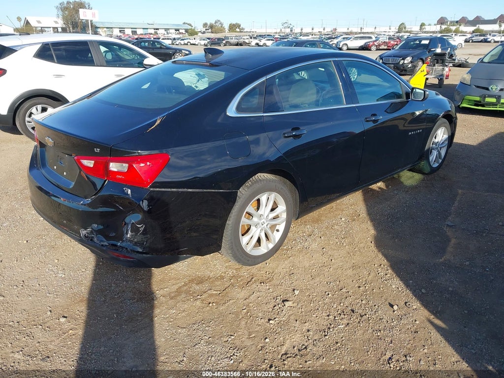 2017 Chevrolet Malibu 1LT photo 4