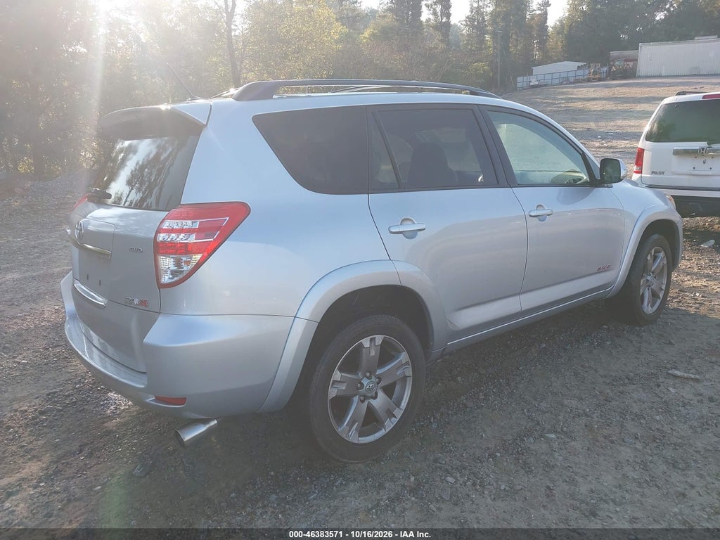 2011 Toyota RAV4 Sport photo 4