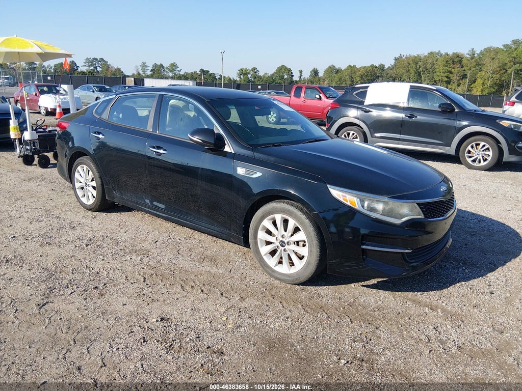 2016 Kia Optima LX photo 1