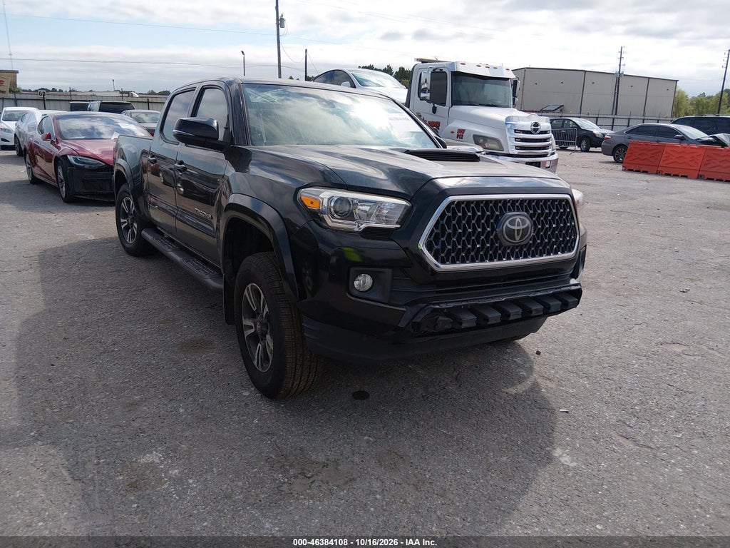 2018 Toyota Tacoma photo 1
