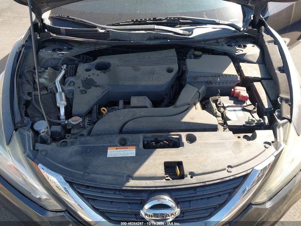 2017 Nissan Altima 2.5 SV photo 10