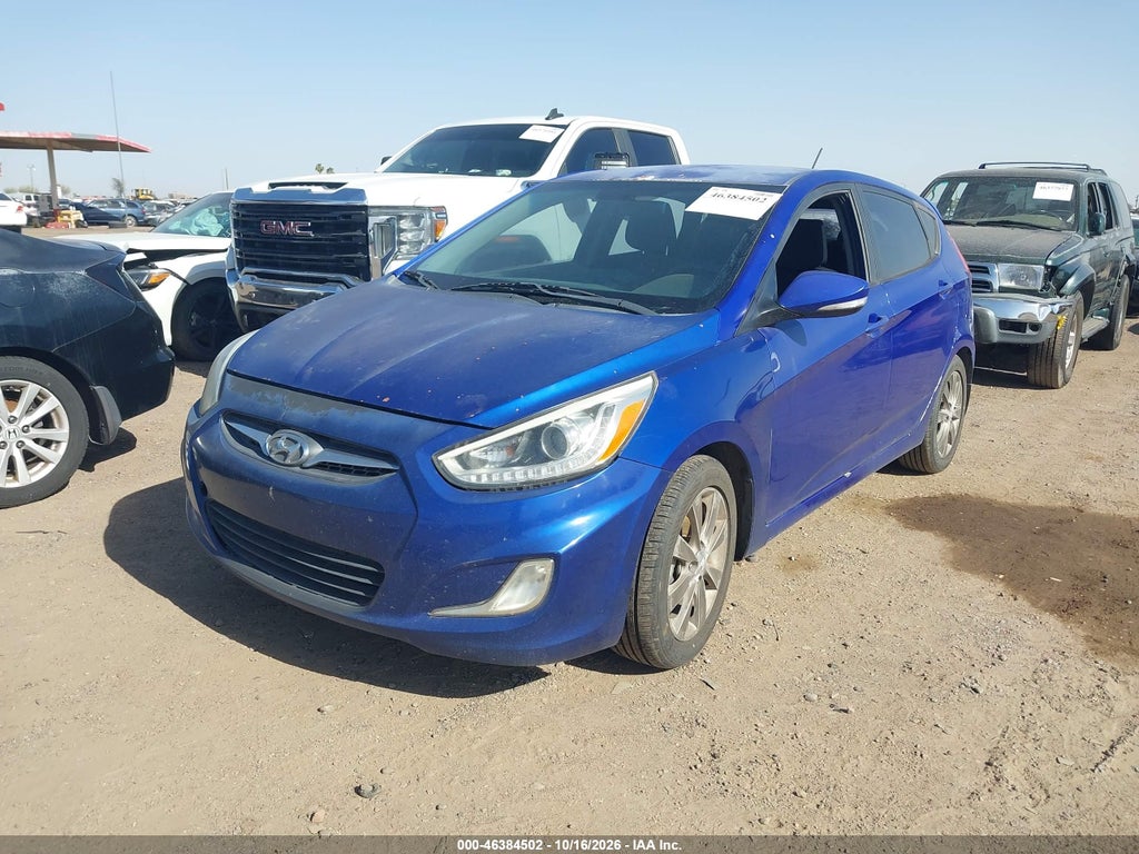 2014 Hyundai Accent SE photo 2