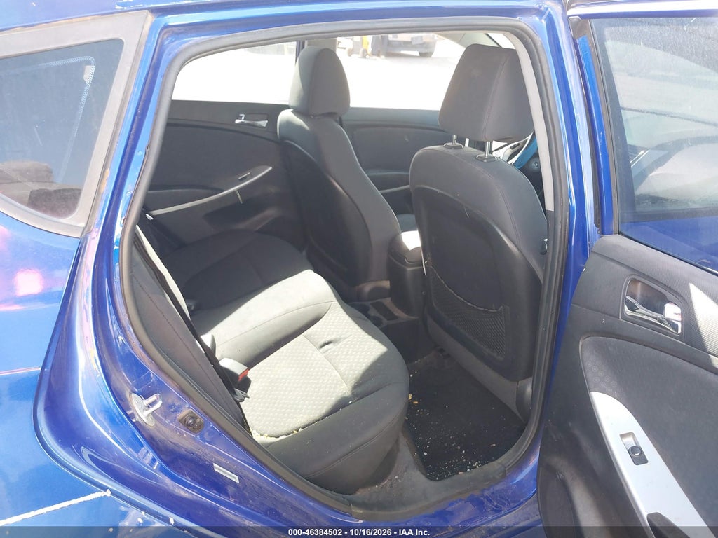 2014 Hyundai Accent SE photo 8