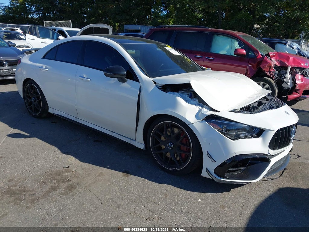 MERCEDES-BENZ CLA 2025