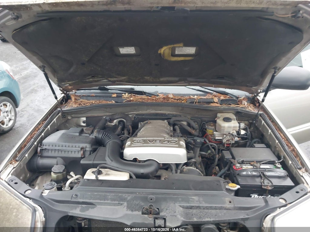 2004 Toyota 4RUNNER SR5 V8 photo 10