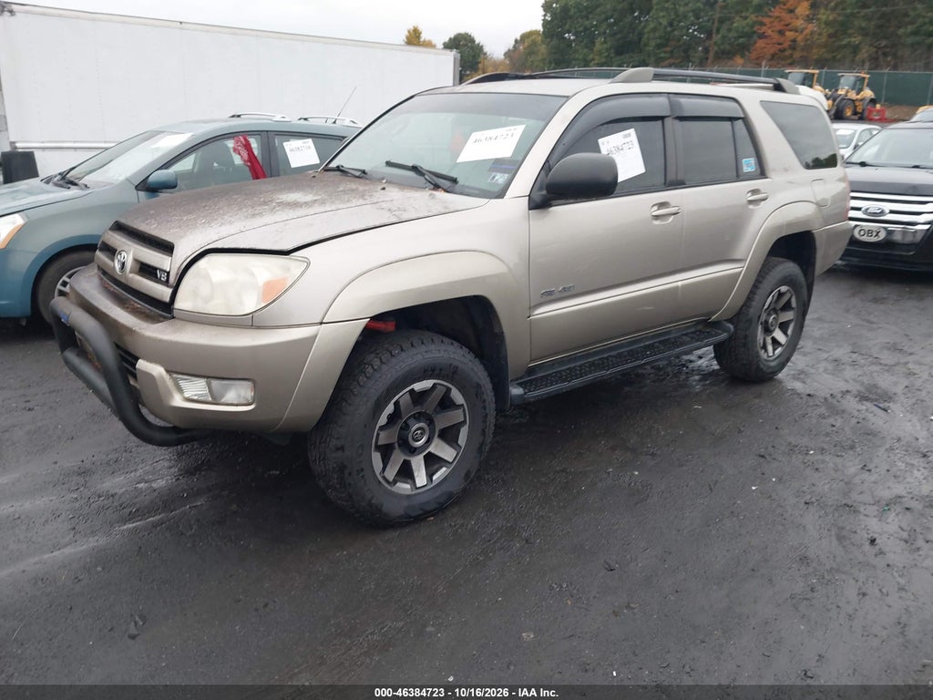 2004 Toyota 4RUNNER SR5 V8 photo 2