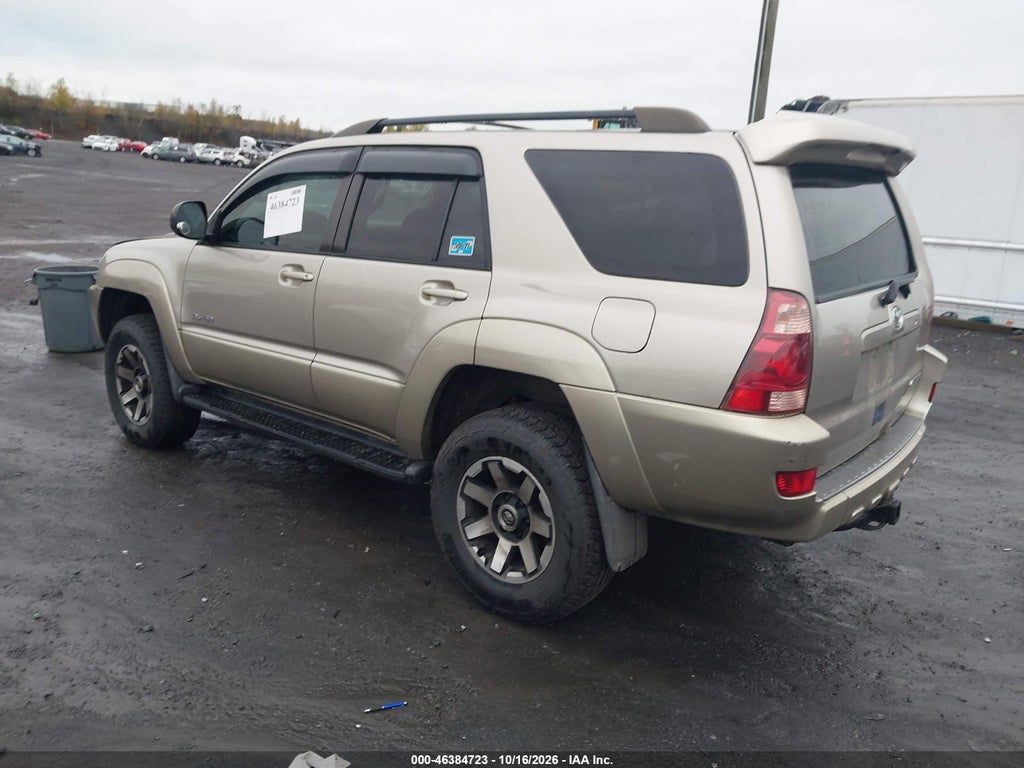 2004 Toyota 4RUNNER SR5 V8 photo 3