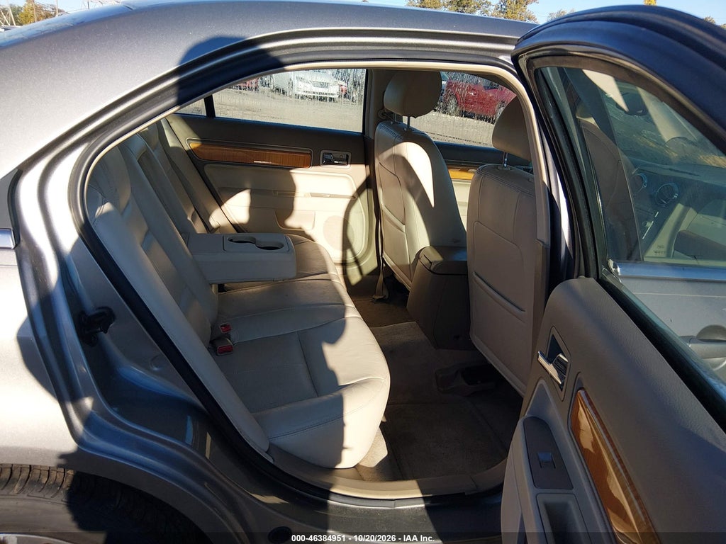 2008 Lincoln MKZ photo 8